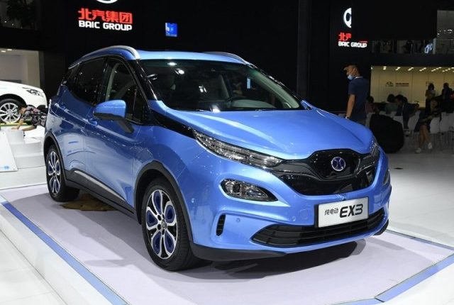 BAIC launcht kompaktes Elektro SUV EX3